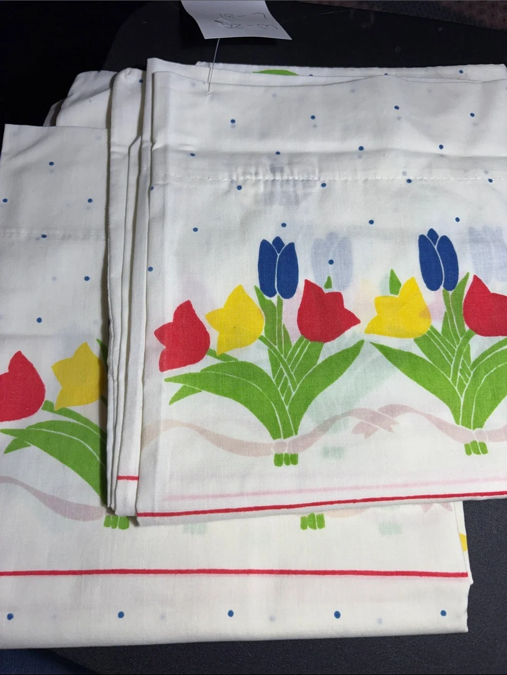 Vintage pillowcases Floral Tulip border print Cannon‎ Colorful Tulip Print. B20